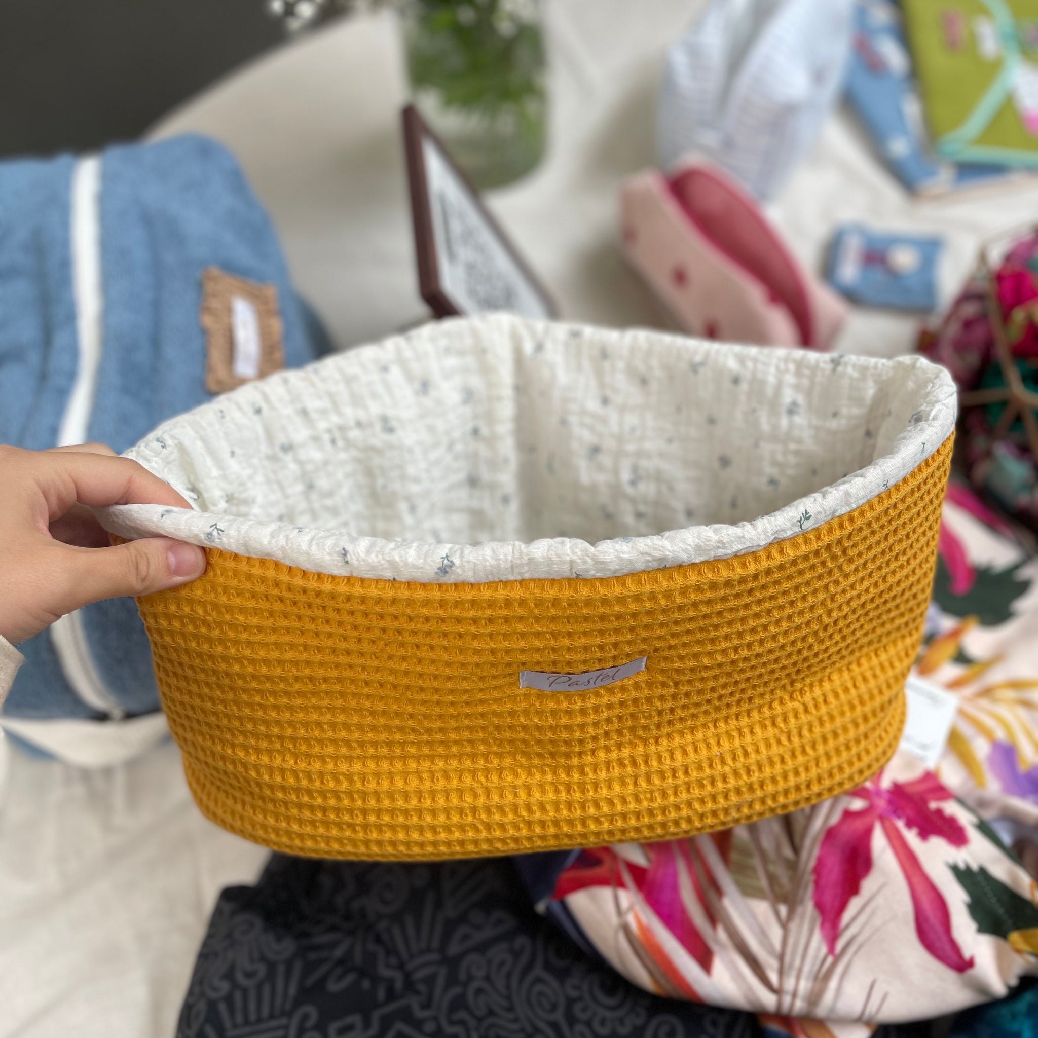 Yellow extra large organizer