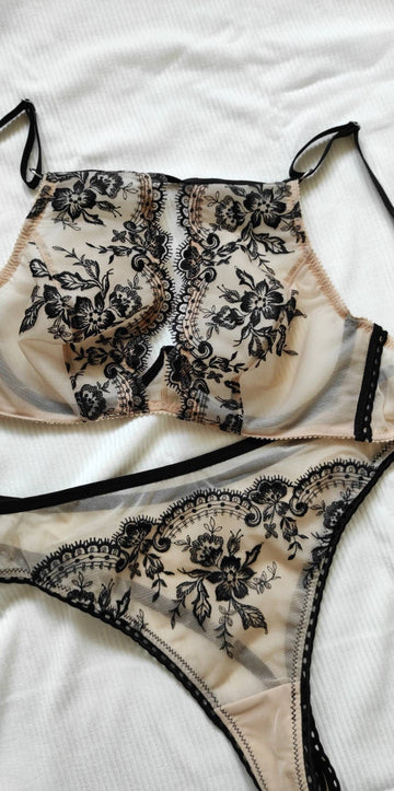Seductive Elegance: Black Floral Embroidered Lingerie Set